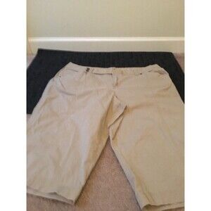 Venezia Women's Capri Pants Pockets Zip Casual Size 24 Khaki